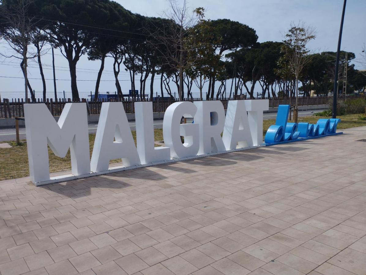 Day Ok Beach Apartment Malgrat de Mar Ngoại thất bức ảnh